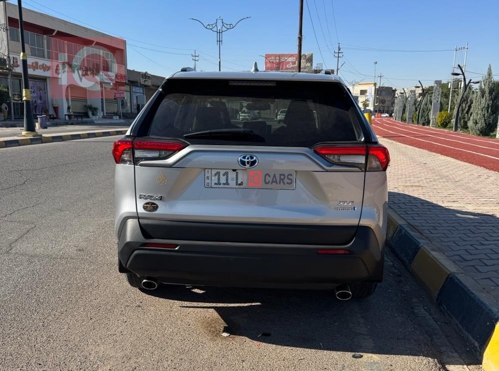 تۆیۆتا ڕاڤ 4